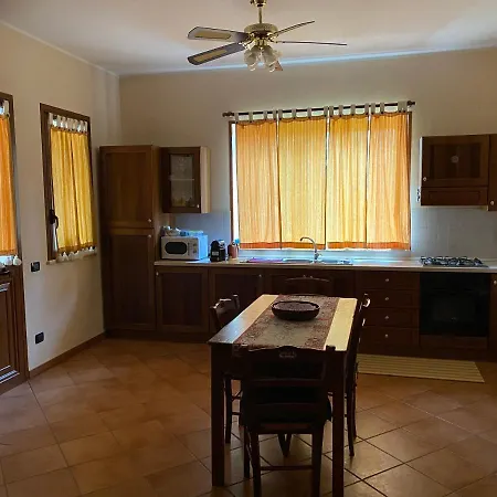 Quarto em Acomodações Particulares Piruzzu Cv Torre Mulinazzo App P *